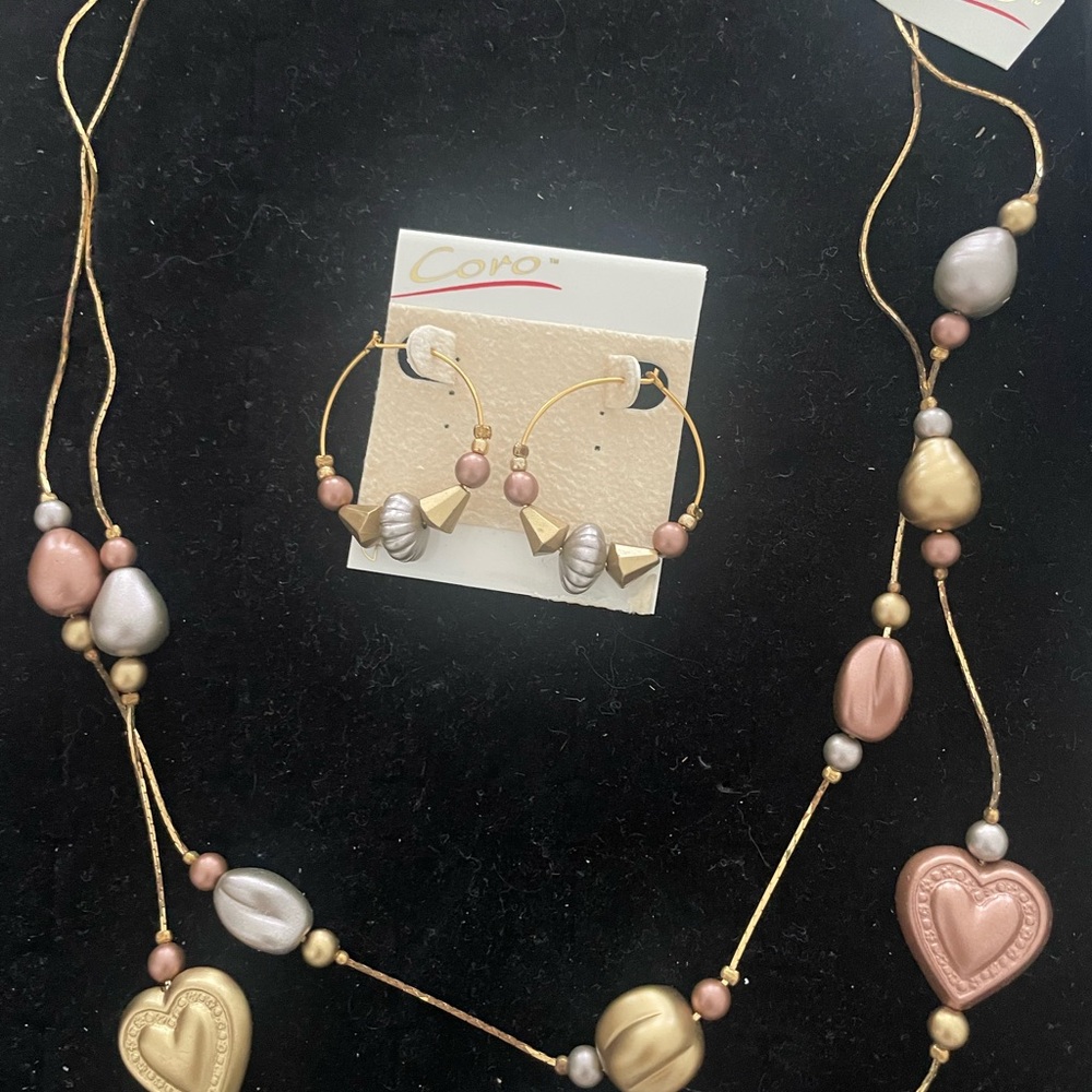 VIntage Coro Gold and Pink Heart Necklace Set - NEW
